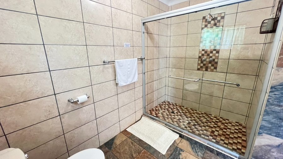 8 Bedroom Property for Sale in Pellissier Free State